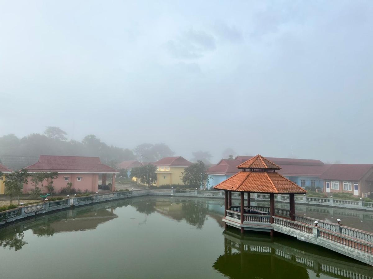 Отель Nha May Man Krong No - Dak Nong Buon Kuop Экстерьер фото